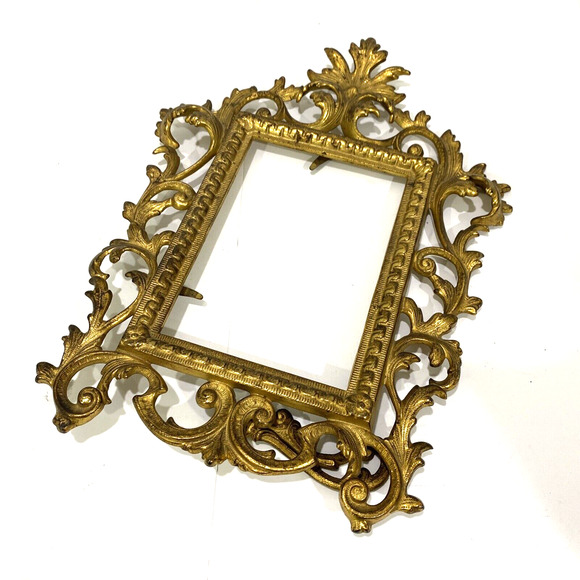 Vintage Picture Frame Cast Metal Ornate Gold Rectangle Portrait Victorian FLAW - Picture 10 of 10
